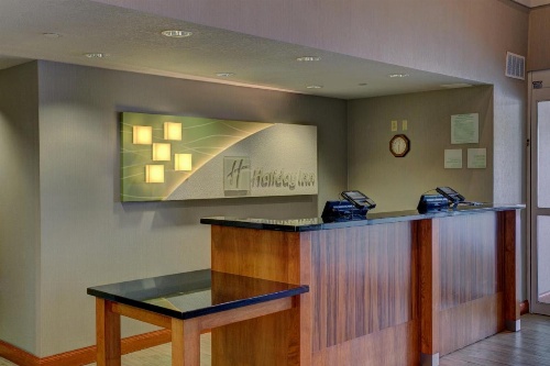Holiday Inn Milwaukee Airport, an IHG Hotel image 11